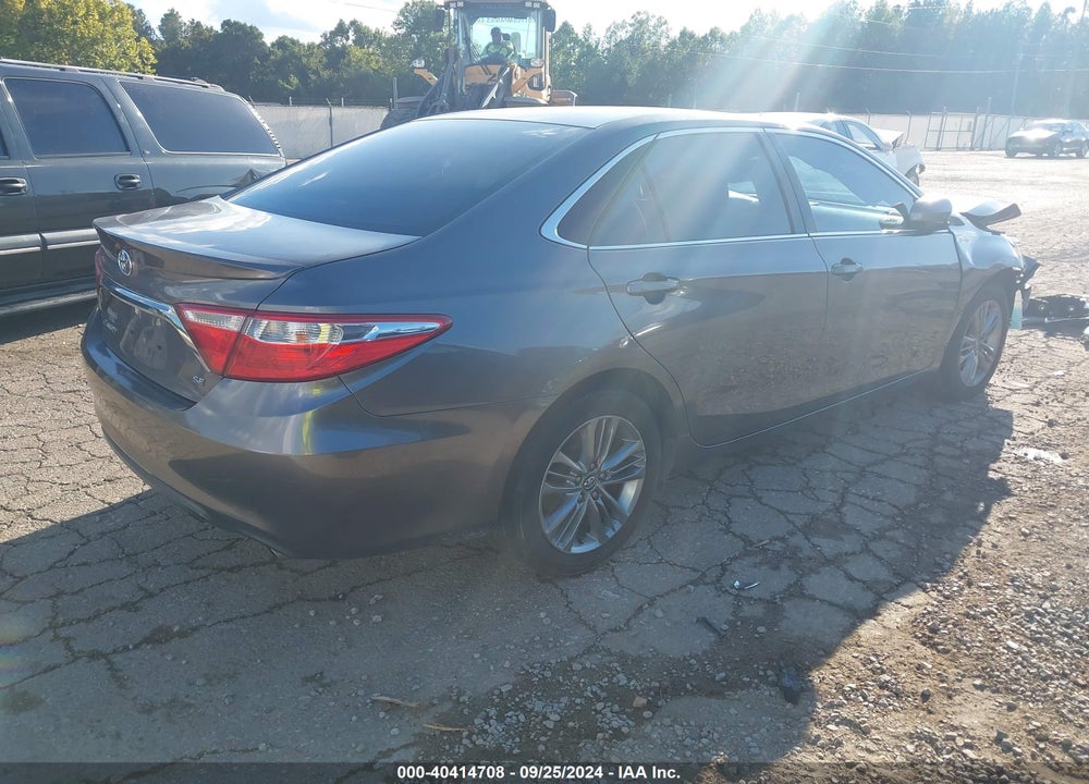 2016 TOYOTA CAMRY SE VIN: 4T1BF1FK4GU208516