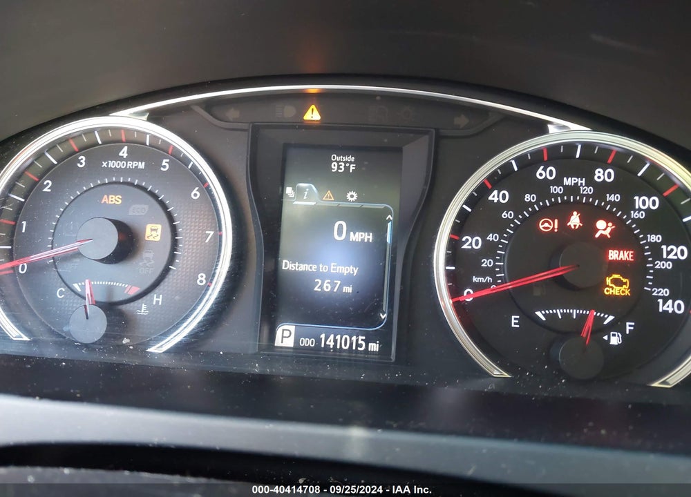 2016 TOYOTA CAMRY SE VIN: 4T1BF1FK4GU208516