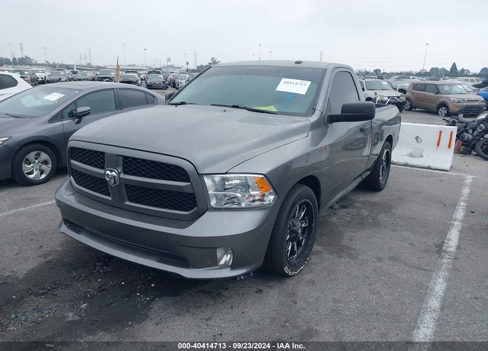 2013 RAM 1500 EXPRESS VIN: 3C6JR6AT6DG519522