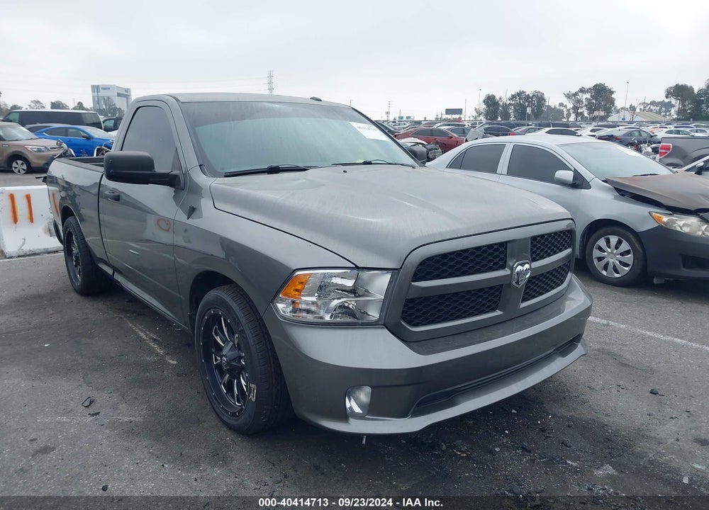 2013 RAM 1500 EXPRESS VIN: 3C6JR6AT6DG519522