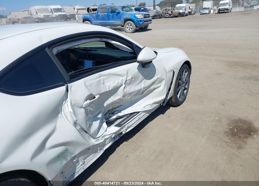 2022 SUBARU BRZ LIMITED VIN: JF1ZDBE1XN9702800