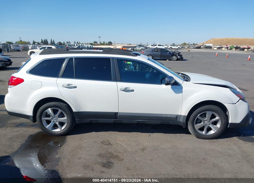 2013 SUBARU OUTBACK 2.5I LIMITED VIN: 4S4BRBSC0D3272808