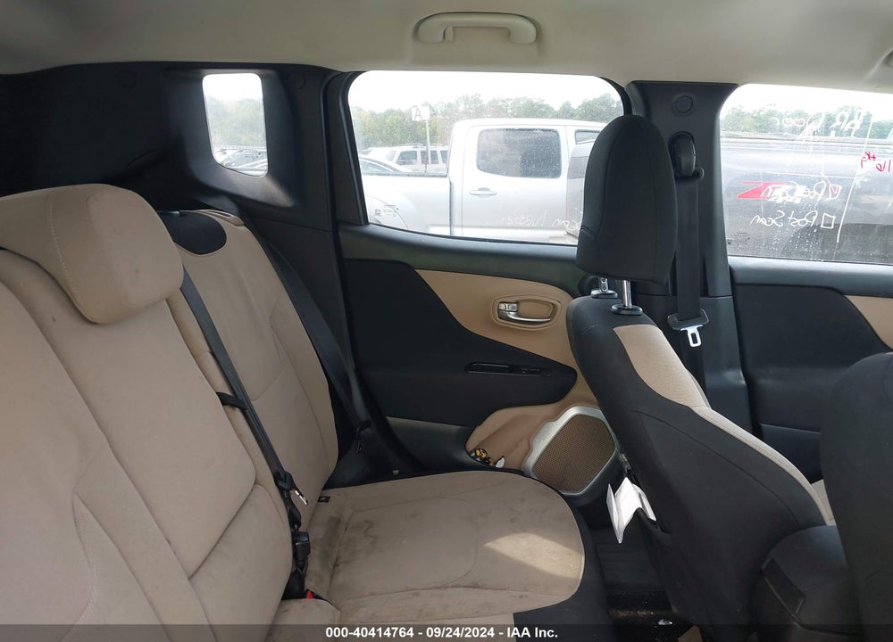 2015 JEEP RENEGADE LATITUDE VIN: ZACCJABT5FPB51359