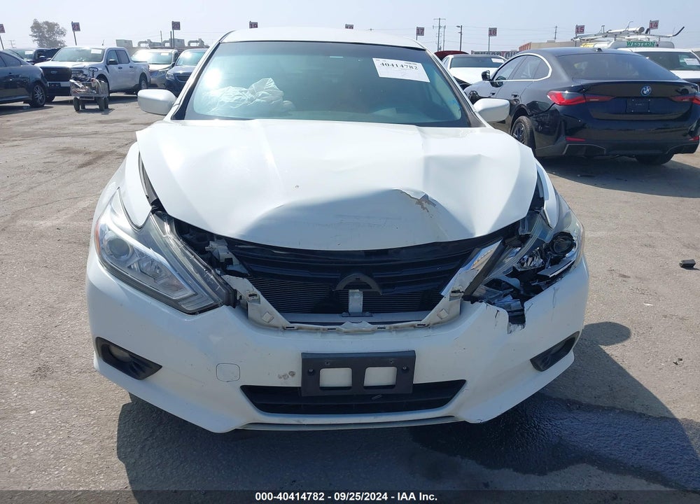 2018 NISSAN ALTIMA 2.5 SV VIN: 1N4AL3AP8JC165695