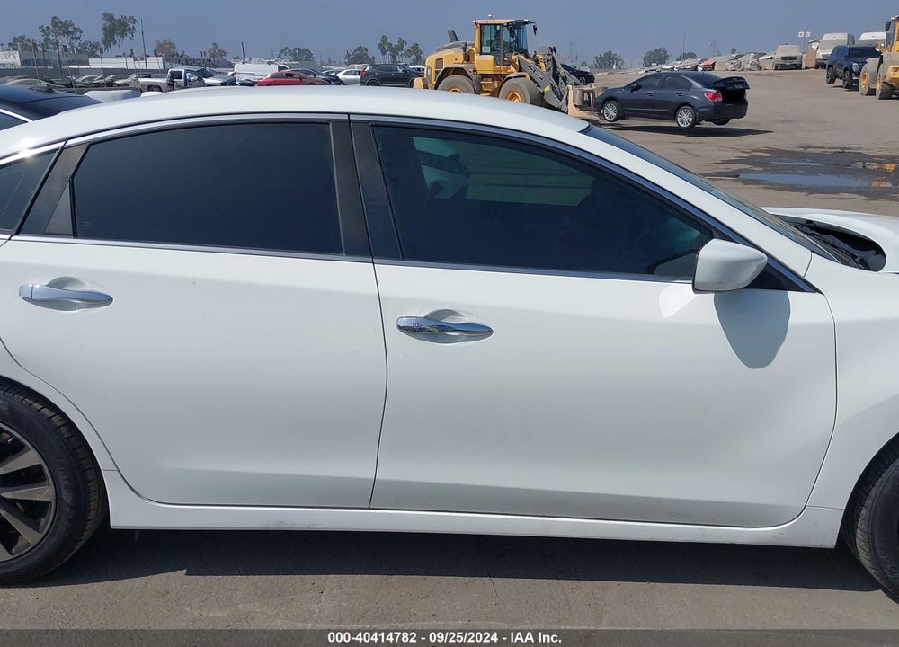 2018 NISSAN ALTIMA 2.5 SV VIN: 1N4AL3AP8JC165695