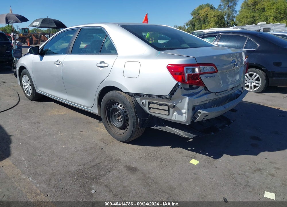 2013 TOYOTA CAMRY LE VIN: 4T4BF1FK8DR332824