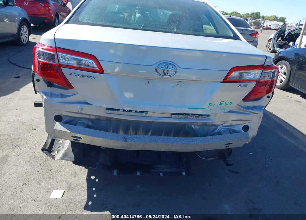 2013 TOYOTA CAMRY LE VIN: 4T4BF1FK8DR332824