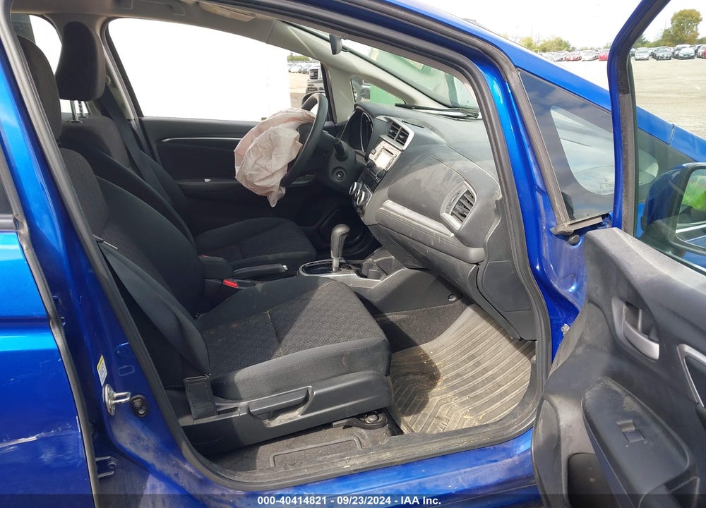 2016 HONDA FIT LX VIN: 3HGGK5H58GM700833