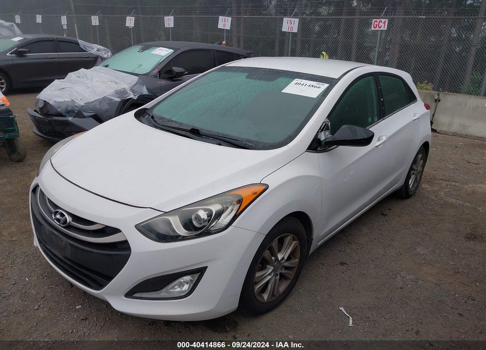 2014 HYUNDAI ELANTRA GT VIN: KMHD35LH4EU195104