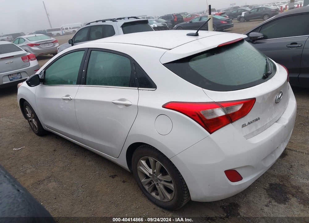 2014 HYUNDAI ELANTRA GT VIN: KMHD35LH4EU195104