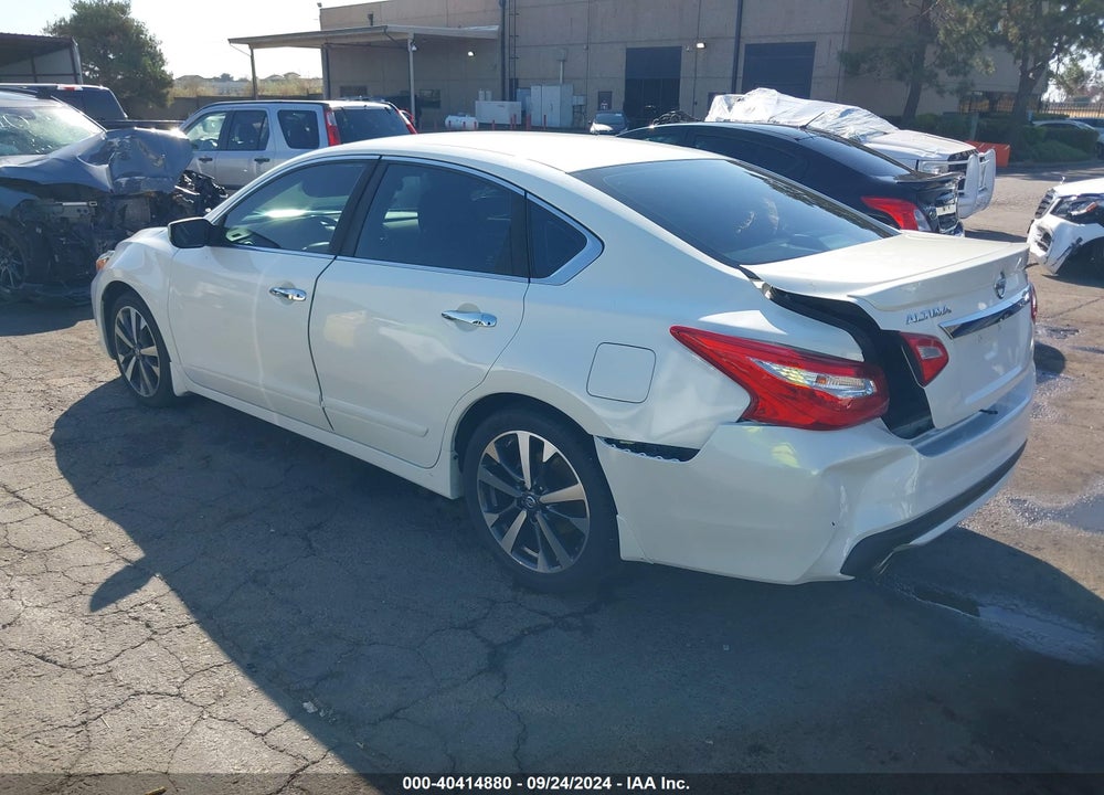 2016 NISSAN ALTIMA 2.5 SR VIN: 1N4AL3AP5GC263852