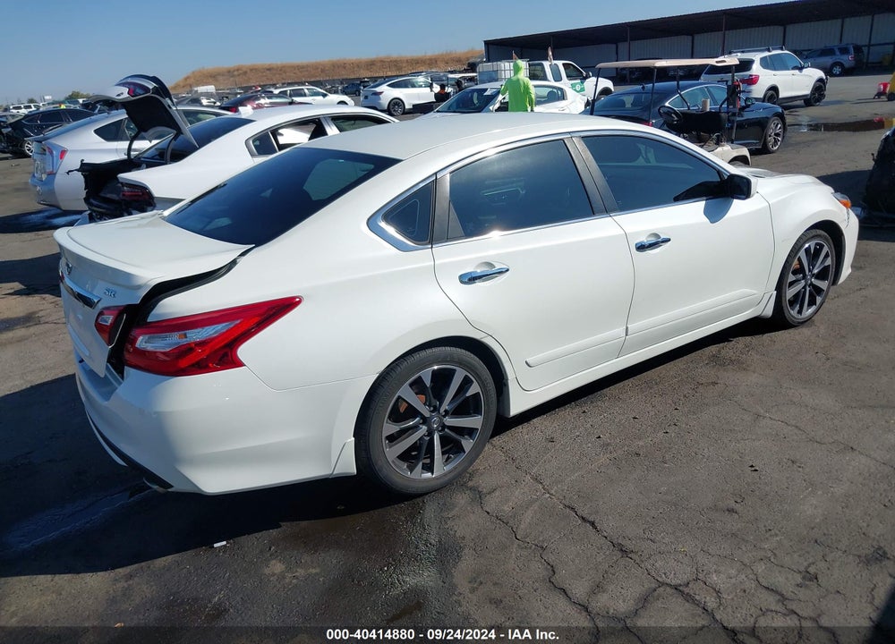 2016 NISSAN ALTIMA 2.5 SR VIN: 1N4AL3AP5GC263852