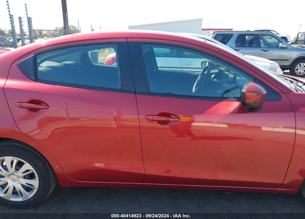 2019 TOYOTA YARIS L VIN: 3MYDLBYV5KY526431