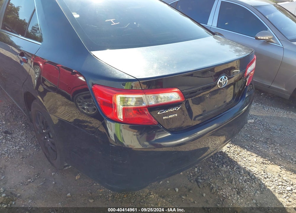 2013 TOYOTA CAMRY LE VIN: 4T1BF1FK5DU213736