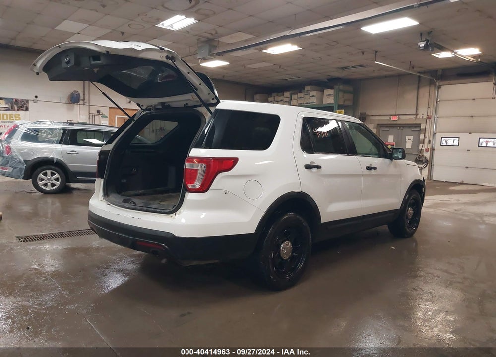 2016 FORD UTILITY POLICE INTERCEPTOR VIN: 1FM5K8AR6GGD15913