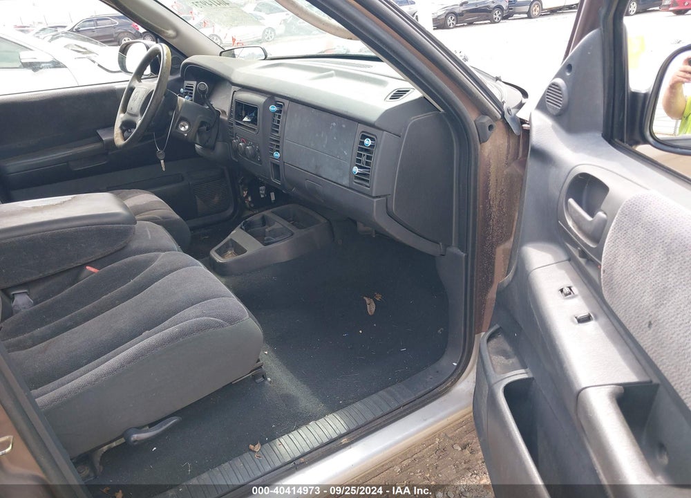 2001 DODGE DAKOTA SLT/SPORT VIN: 1B7GL2AN11S208258
