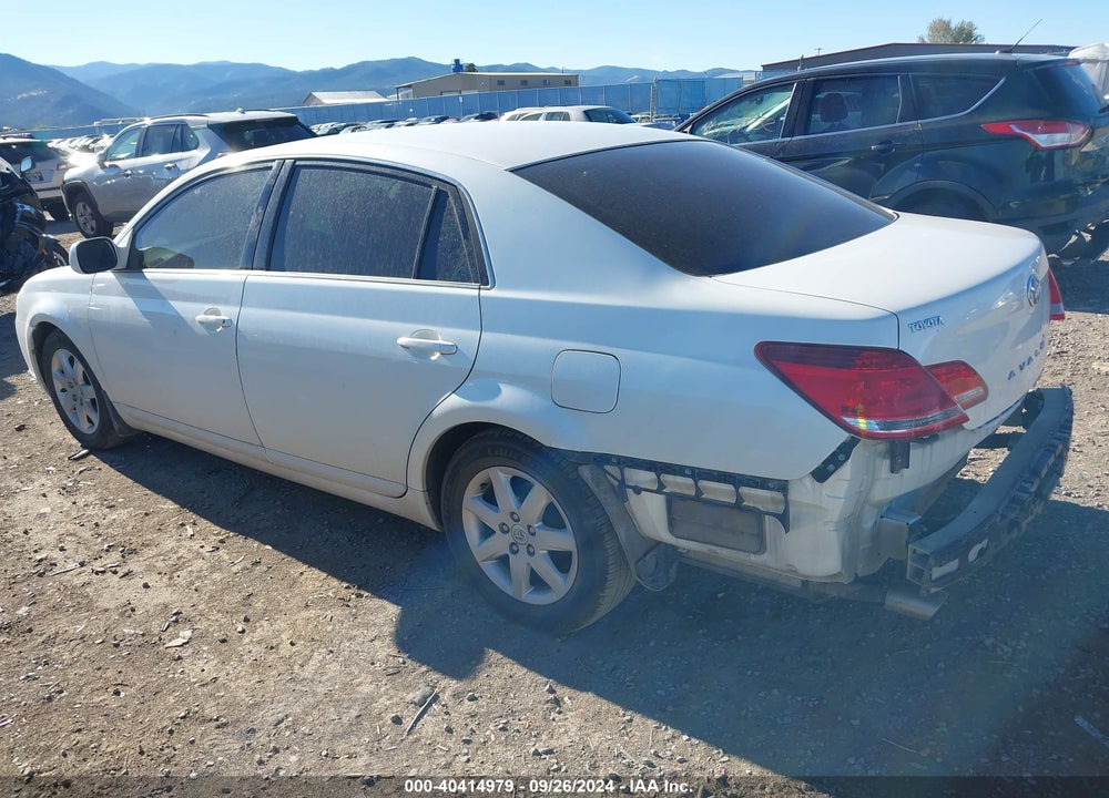 2005 TOYOTA AVALON XL VIN: 4T1BK36B45U056340