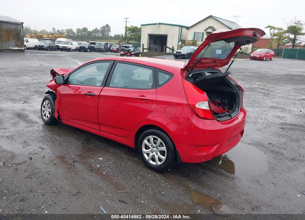 2013 HYUNDAI ACCENT VIN: KMHCT5AE5DU083060