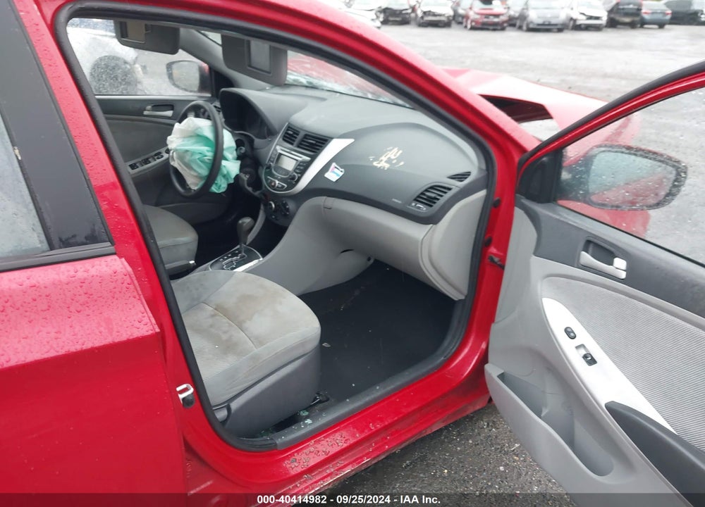 2013 HYUNDAI ACCENT VIN: KMHCT5AE5DU083060