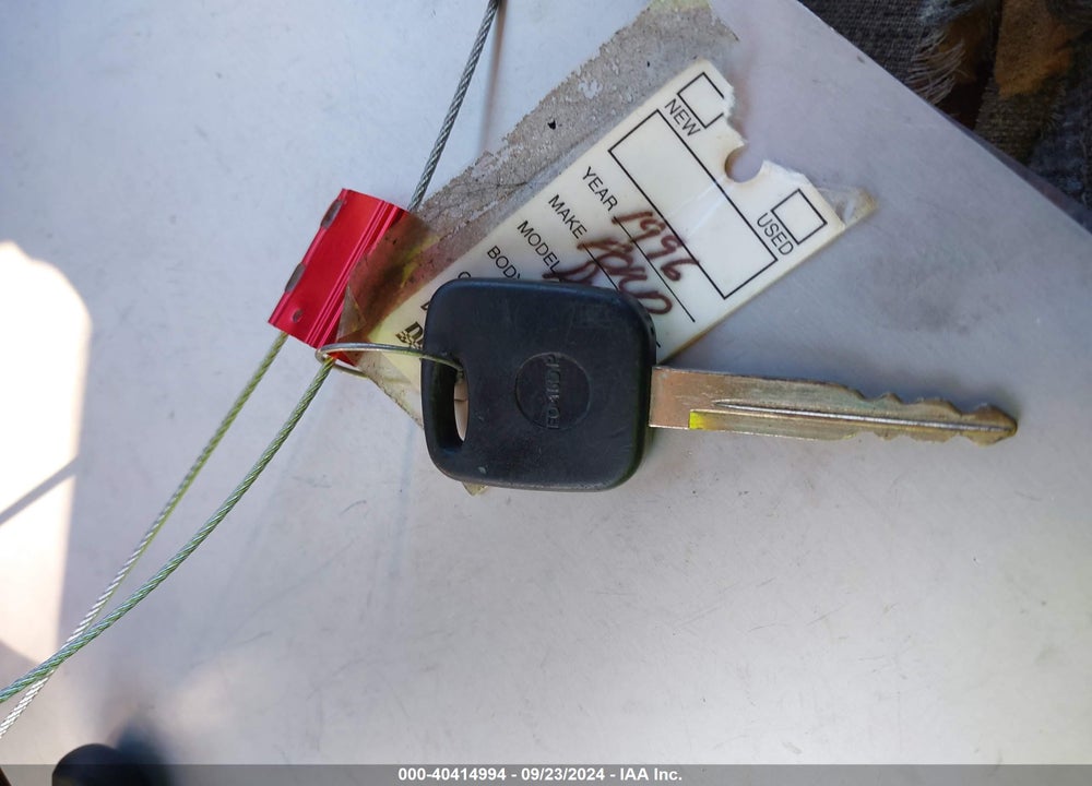1996 FORD F350 VIN: 2FDJF37H6TCA21508