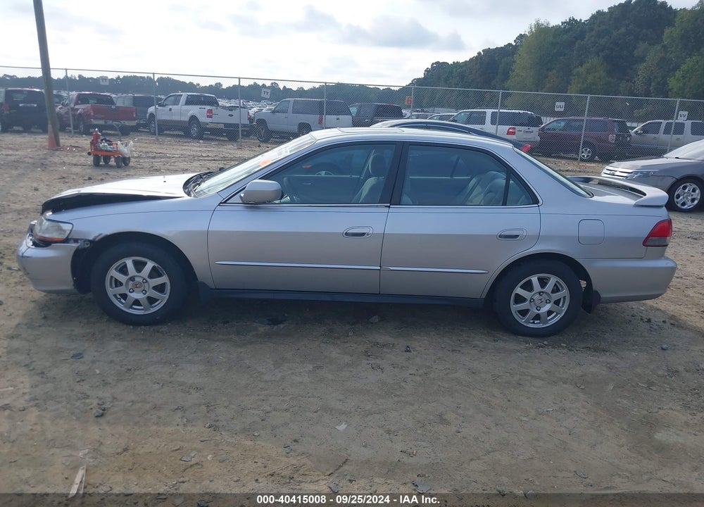 2002 HONDA ACCORD 2.3 SE VIN: 1HGCG56752A066827