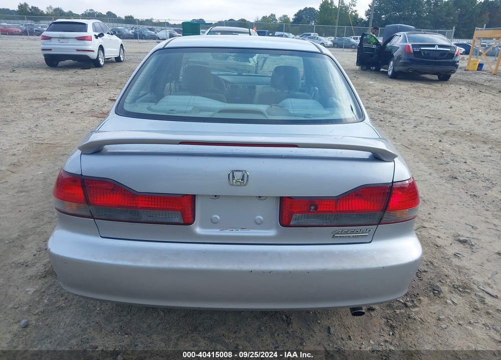 2002 HONDA ACCORD 2.3 SE VIN: 1HGCG56752A066827
