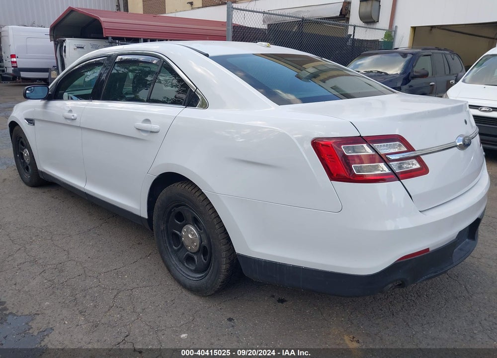 2018 FORD POLICE INTERCEPTOR VIN: 1FAHP2MK1JG112715