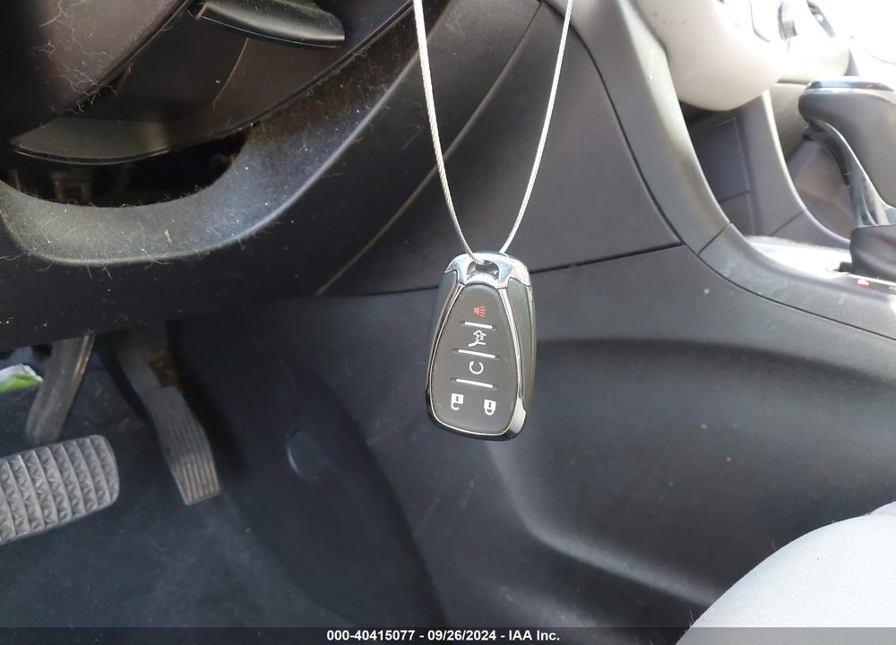 2019 CHEVROLET EQUINOX LT VIN: 2GNAXKEV4K6123978