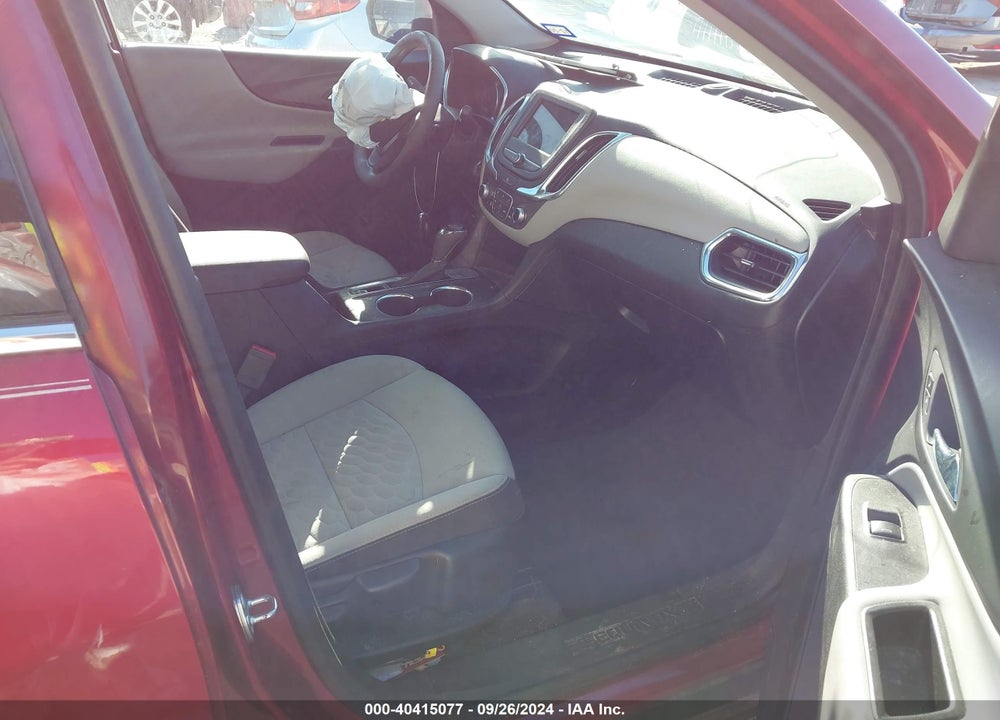 2019 CHEVROLET EQUINOX LT VIN: 2GNAXKEV4K6123978