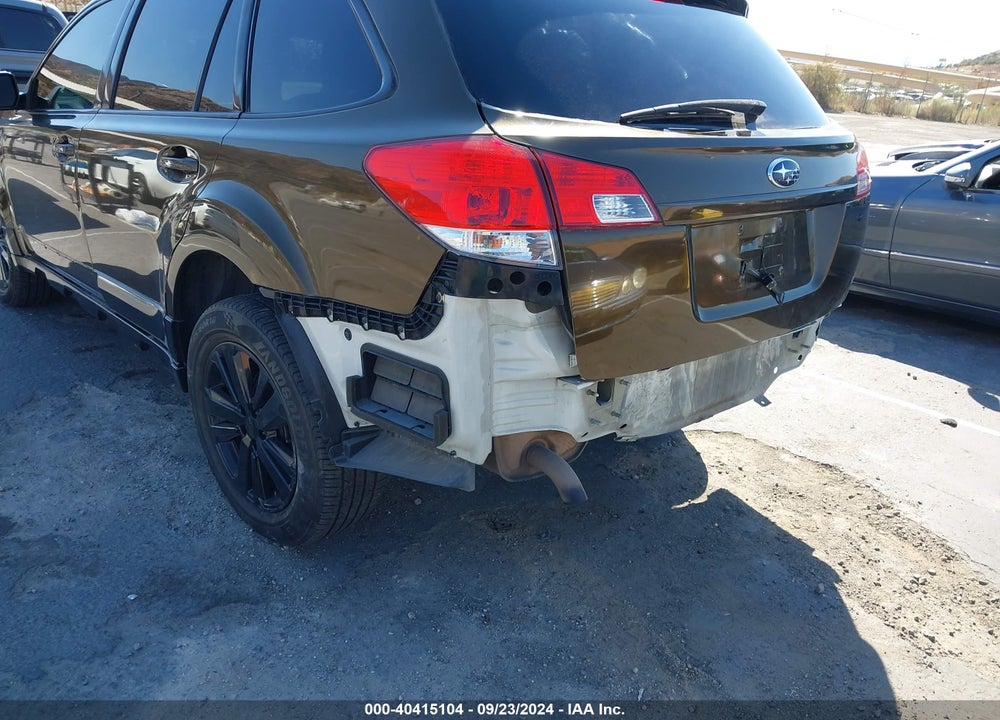 2011 SUBARU OUTBACK 2.5I PREMIUM VIN: 4S4BRBFC1B3342713