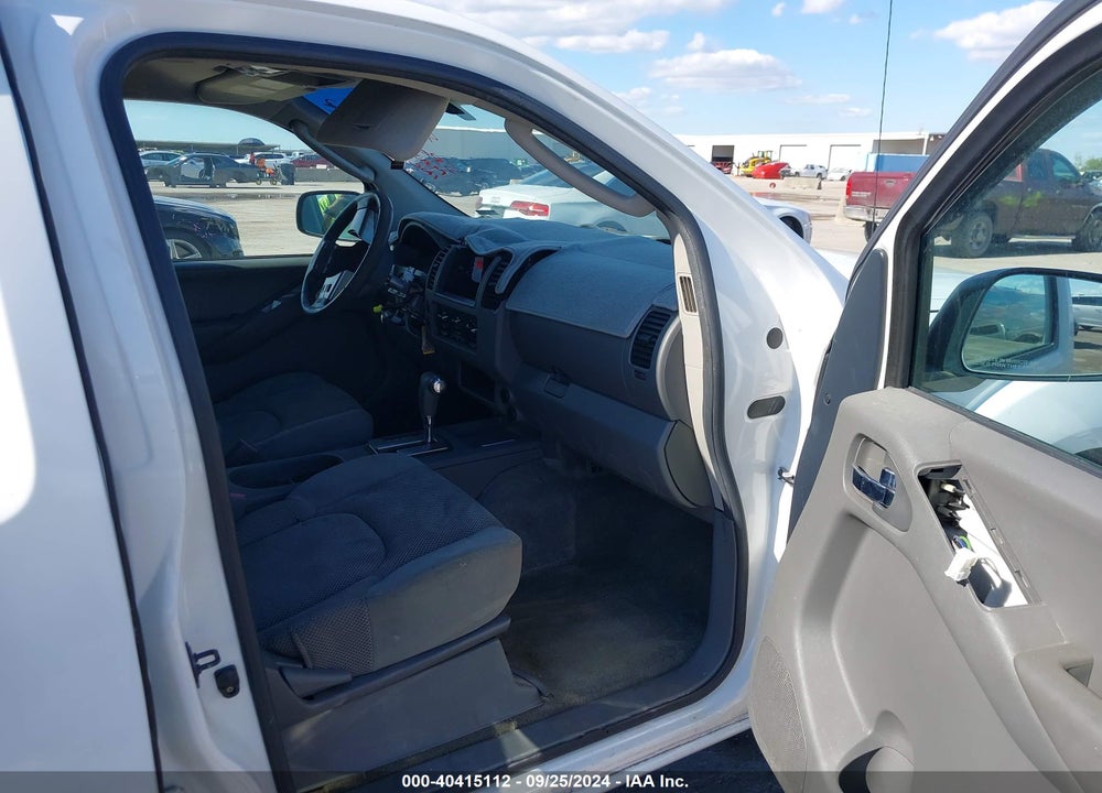 2005 NISSAN FRONTIER SE VIN: 1N6AD07UX5C452106