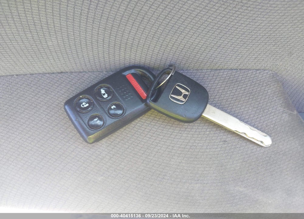 2007 HONDA ODYSSEY EX VIN: 5FNRL38417B050456