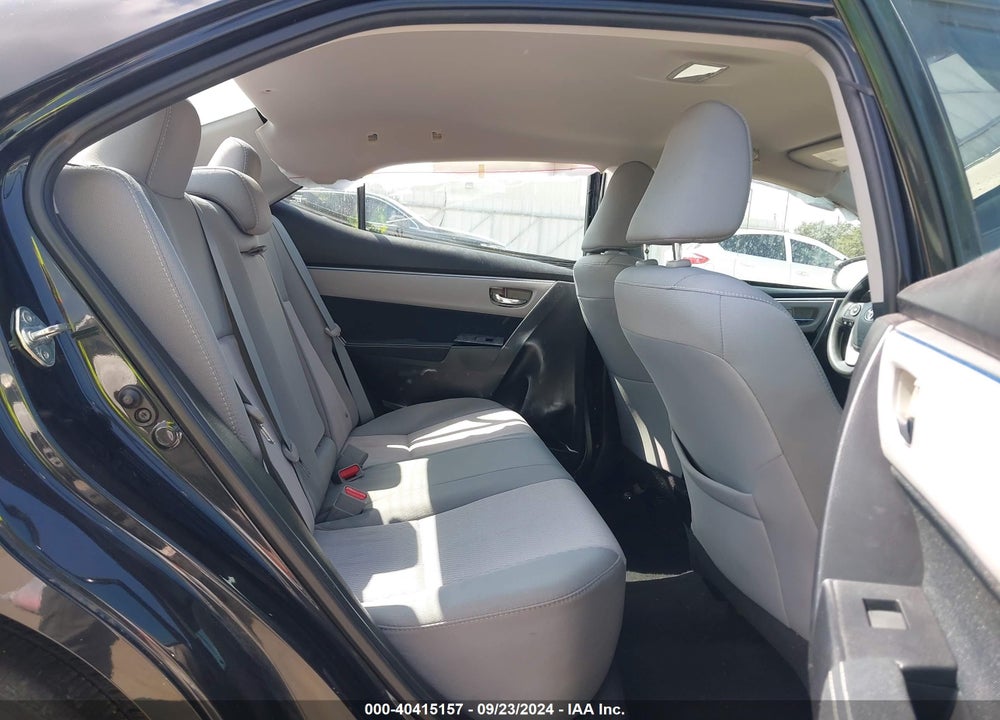 2015 TOYOTA COROLLA LE VIN: 5YFBURHE0FP337588