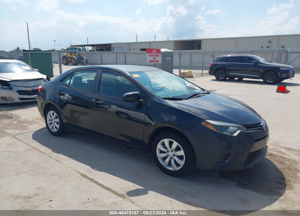 2015 TOYOTA COROLLA LE VIN: 5YFBURHE0FP337588