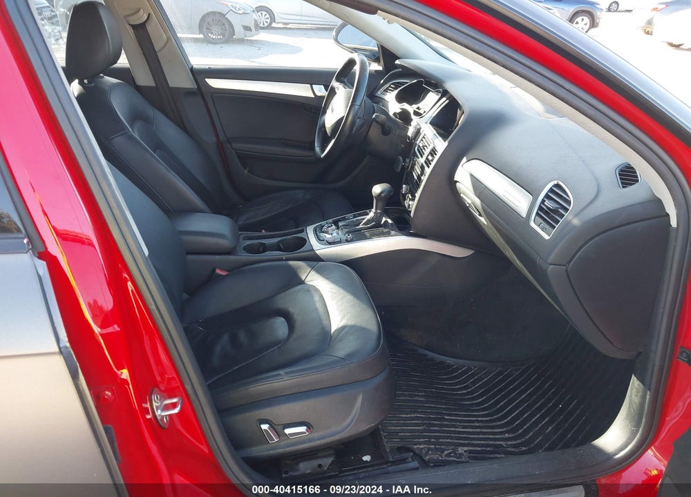 2013 AUDI A4 2.0T PREMIUM VIN: WAUFFAFLXDN023551