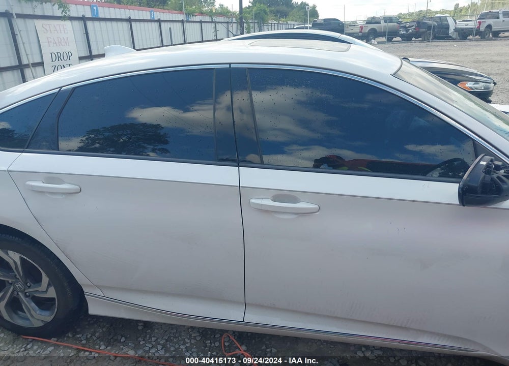 2018 HONDA ACCORD EX VIN: 1HGCV1F47JA015977