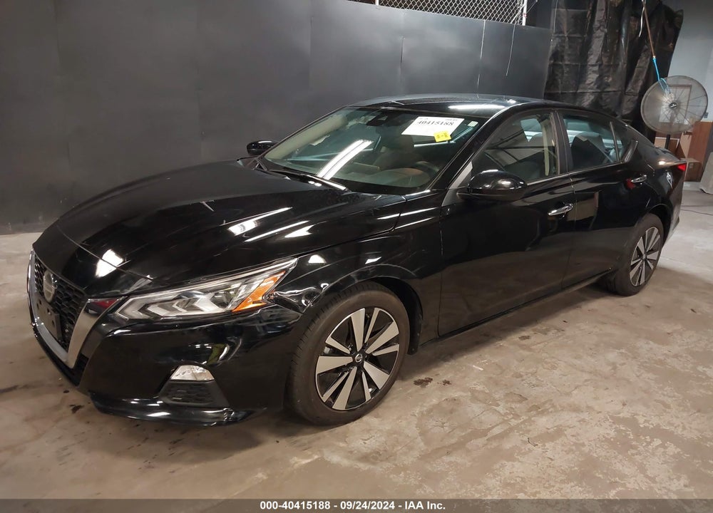 2022 NISSAN ALTIMA SV FWD VIN: 1N4BL4DV2NN411574