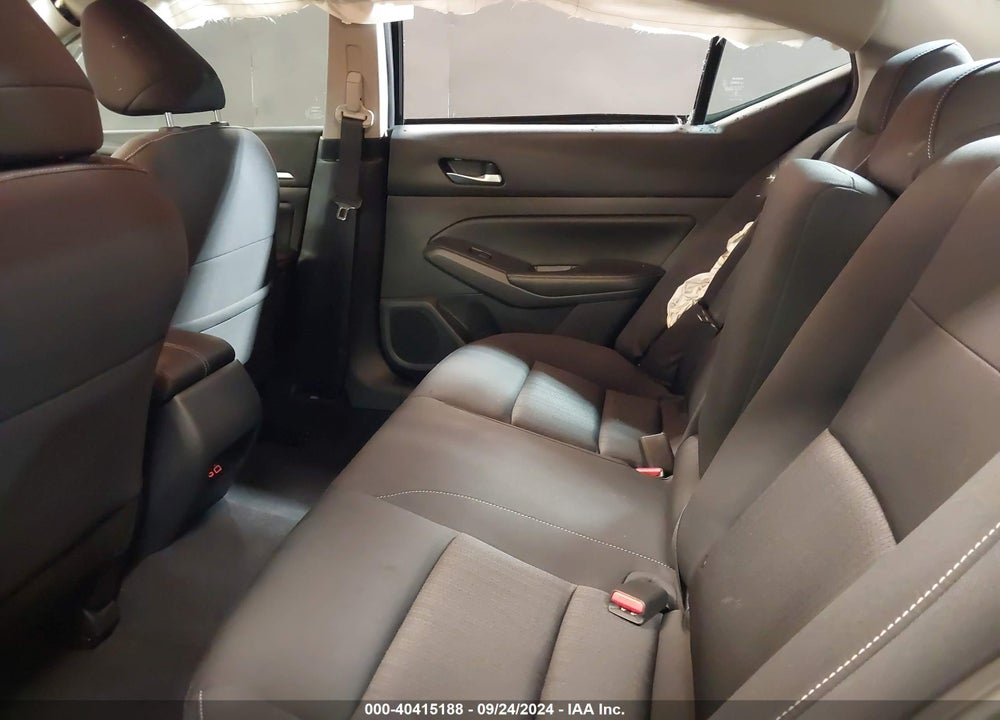 2022 NISSAN ALTIMA SV FWD VIN: 1N4BL4DV2NN411574