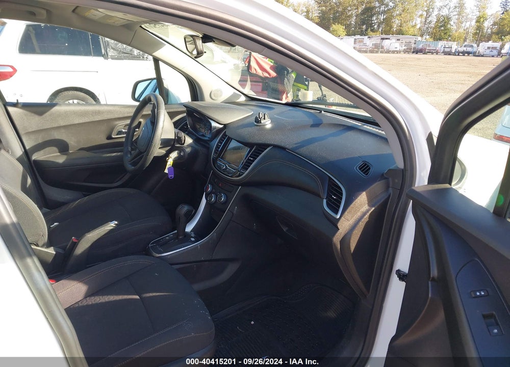 2019 CHEVROLET TRAX LS VIN: 3GNCJKSB7KL303312