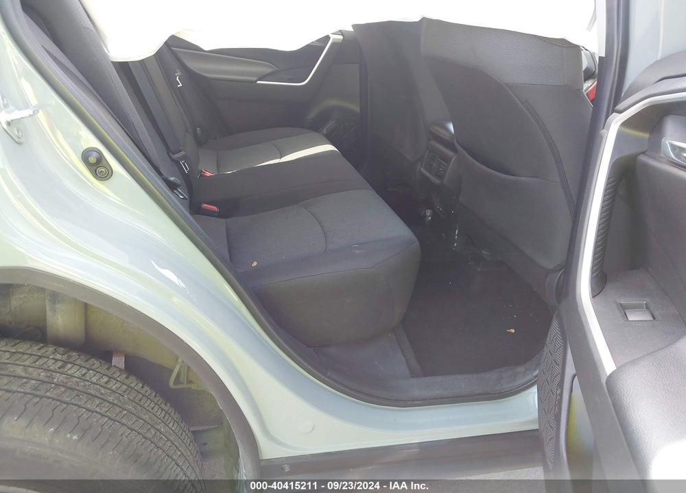 2022 TOYOTA RAV4 XLE VIN: 2T3W1RFV6NW197757