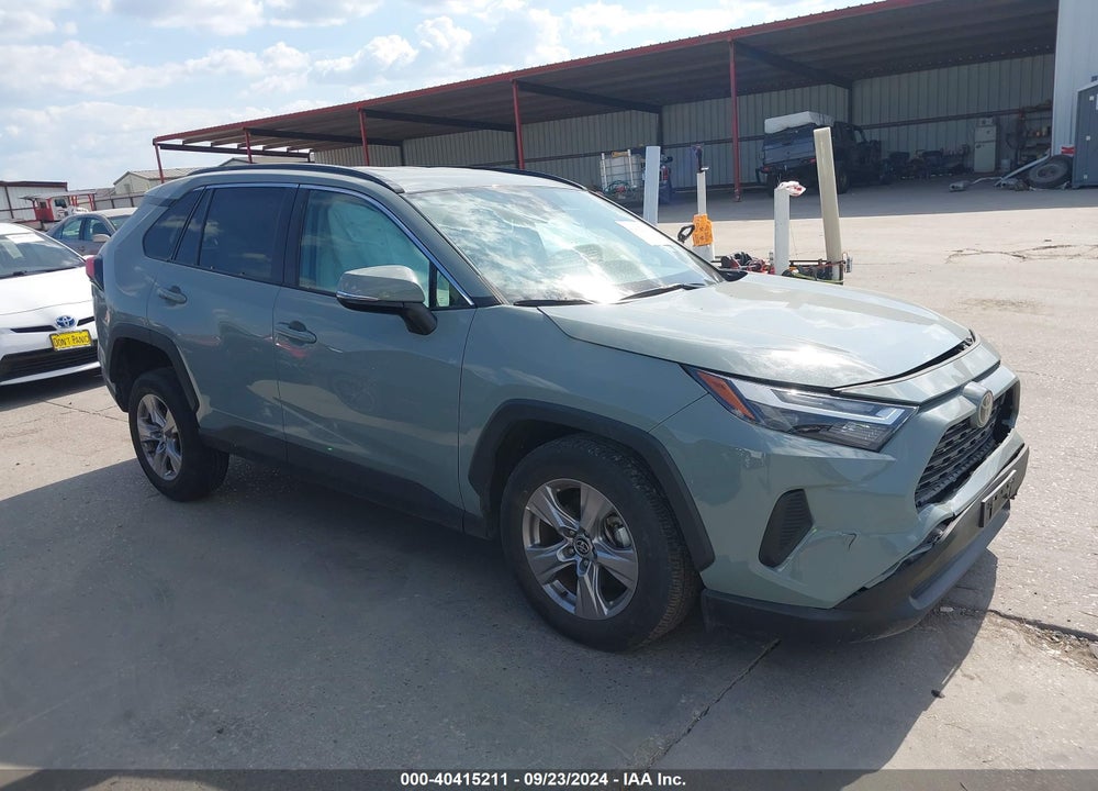 2022 TOYOTA RAV4 XLE VIN: 2T3W1RFV6NW197757