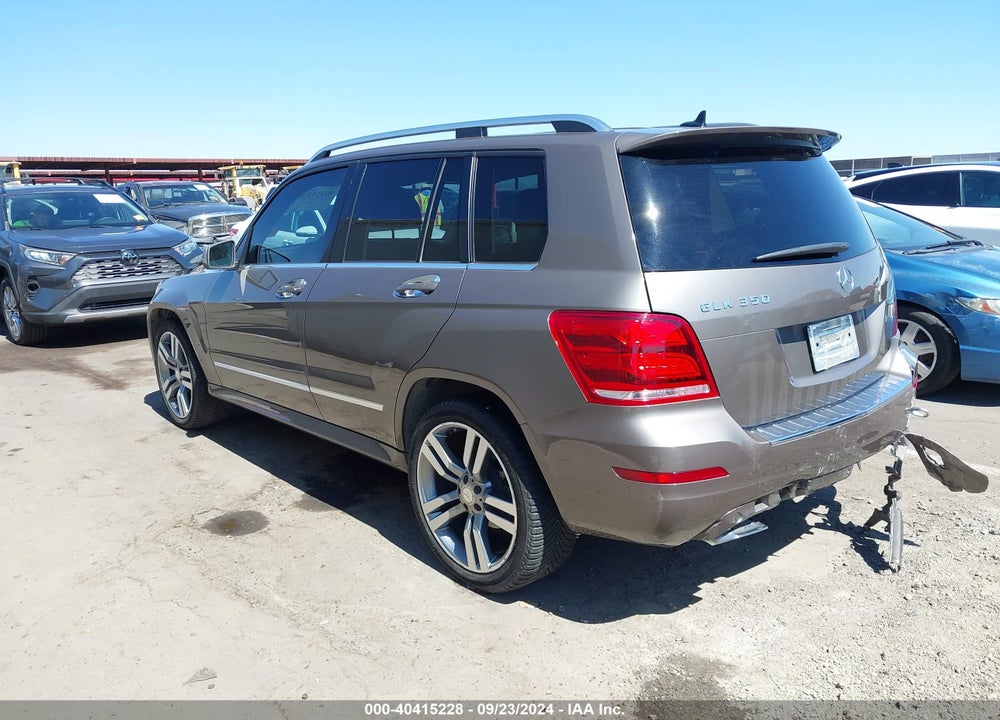 2015 MERCEDES-BENZ GLK 350 VIN: WDCGG5HB1FG391294
