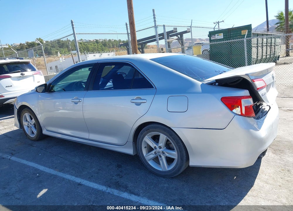 2014 TOYOTA CAMRY SE VIN: 4T1BF1FK3EU788550
