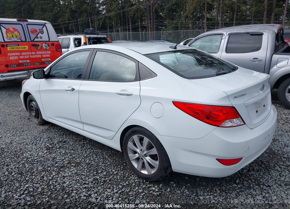 2013 HYUNDAI ACCENT GLS VIN: KMHCU4AE5DU377629