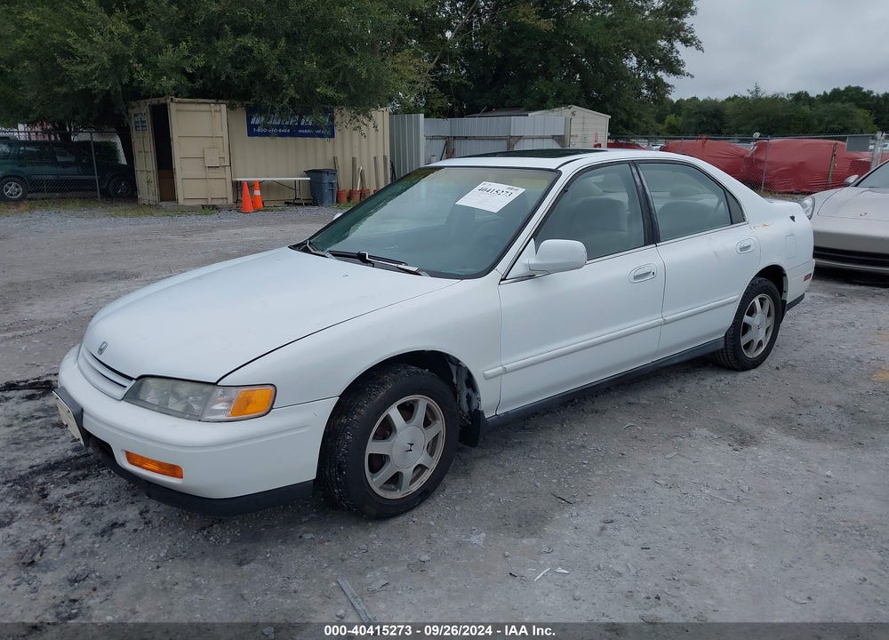 1995 HONDA ACCORD EX VIN: 1HGCD5658SA039628
