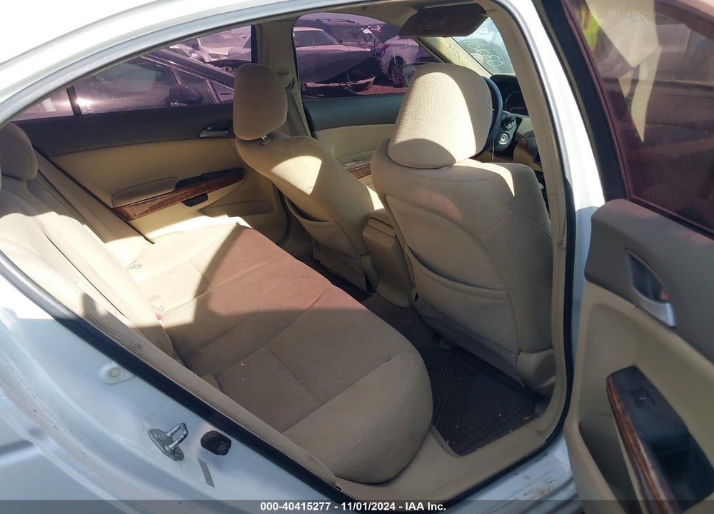 2009 HONDA ACCORD 3.5 EX VIN: 1HGCP36739A032013