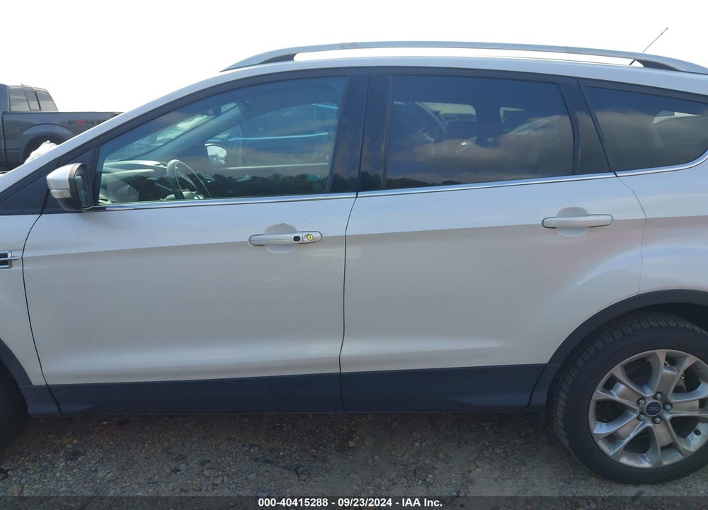 2015 FORD ESCAPE TITANIUM VIN: 1FMCU0JX7FUC77108