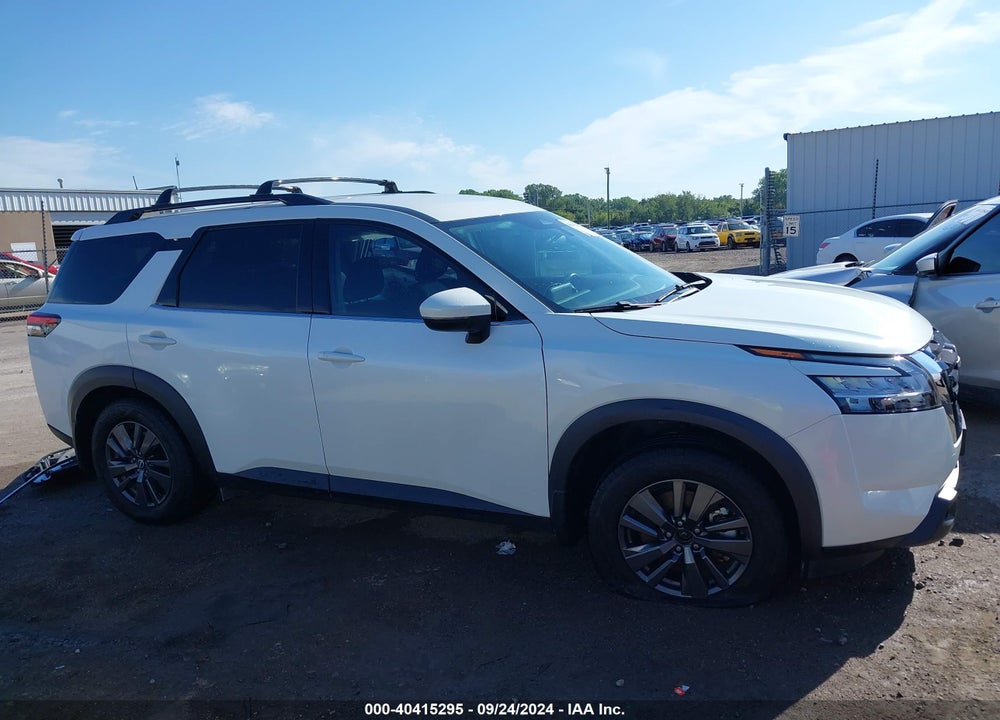 2022 NISSAN PATHFINDER SV 2WD VIN: 5N1DR3BA7NC239464