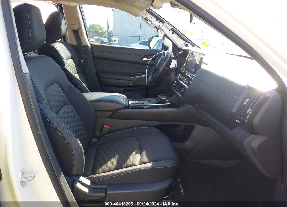 2022 NISSAN PATHFINDER SV 2WD VIN: 5N1DR3BA7NC239464