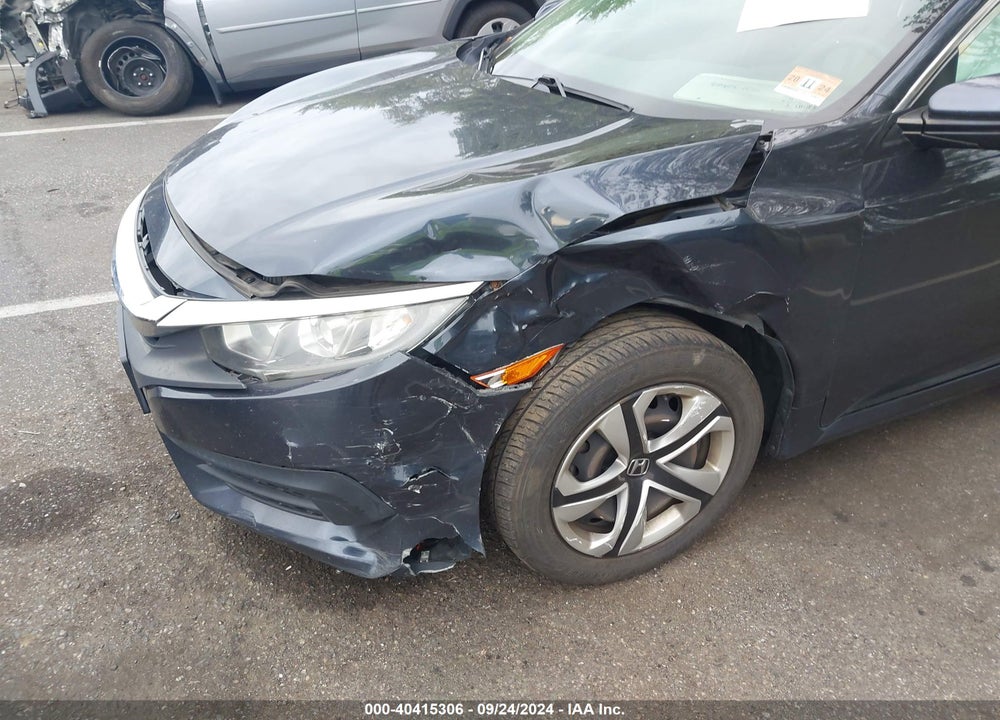 2017 HONDA CIVIC LX VIN: 2HGFC2F52HH576312
